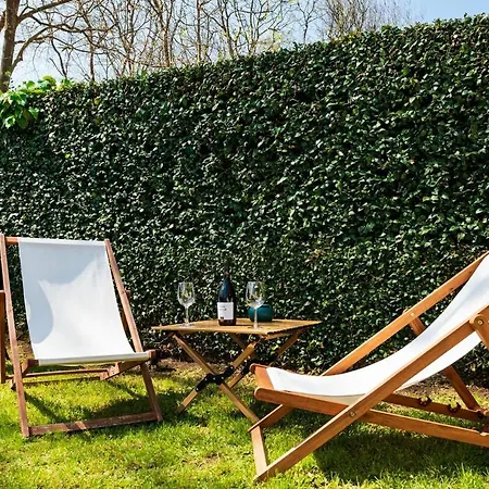 Beachfront With Garden Arcozelo (Porto)